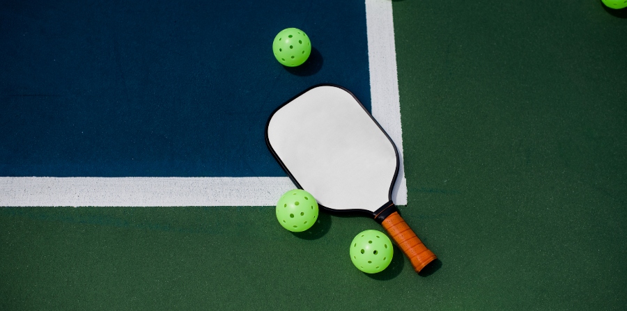 &Eacute;quipement et terrain pour le pickleball