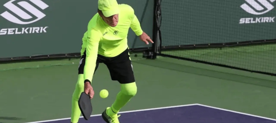 Que pensent les joueurs de l'interdiction du service spin au pickleball en 2023 ?