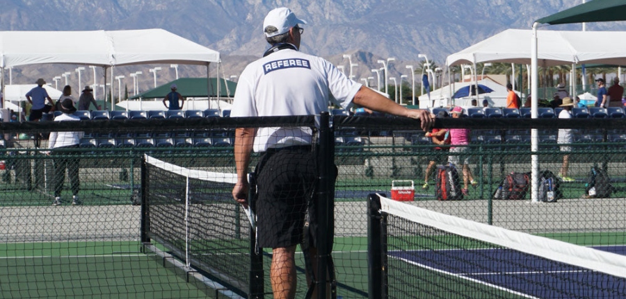 Rôles des officiels dans les tournois de Pickleball