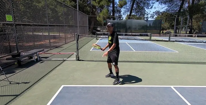 Où se positionner au Pickleball